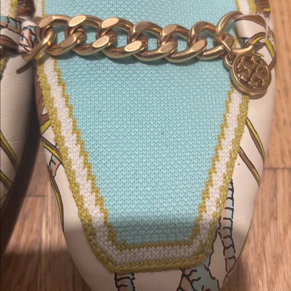 TORY BURCH Benton chain charm loafer - Picture 6 of 12